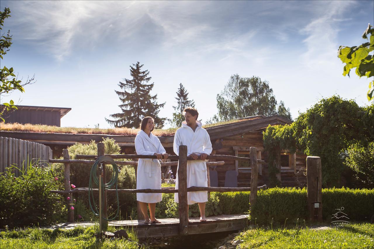 Waldstrand-Hotel Гросшёнау Экстерьер фото
